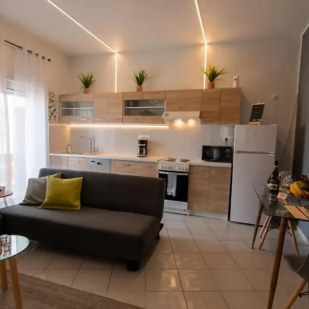 Michail Chania δίπλα στην παραλία της πόλης Apartment Chania (Crete)