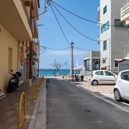 Michail Chania δίπλα στην παραλία της πόλης 公寓 *