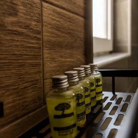 Michail Chania δίπλα στην παραλία της πόλης * Chania (Crete)